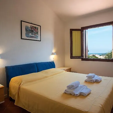 Bouganville Lägenhetshotell Porto Rotondo